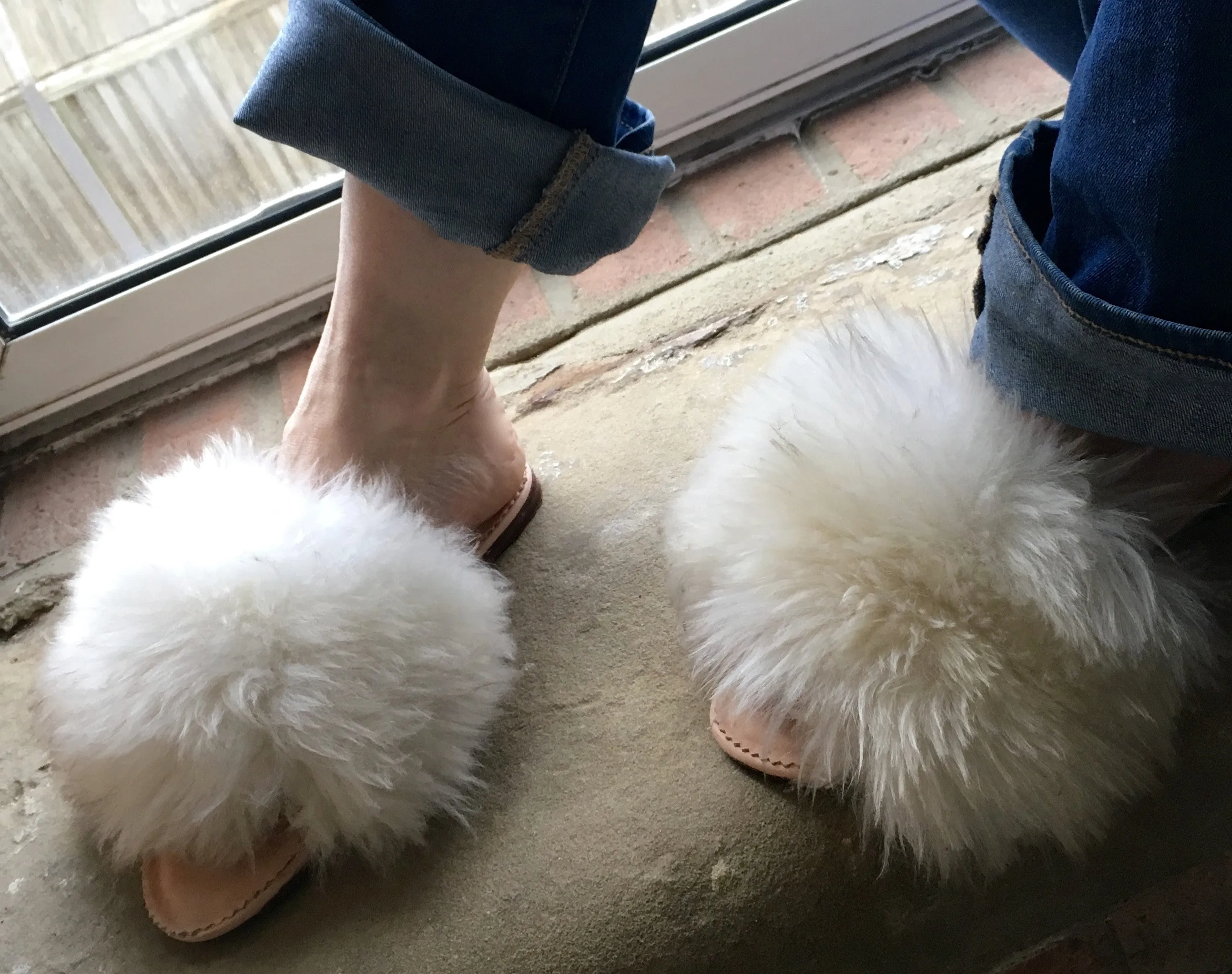 Cream Sheepskin sliders