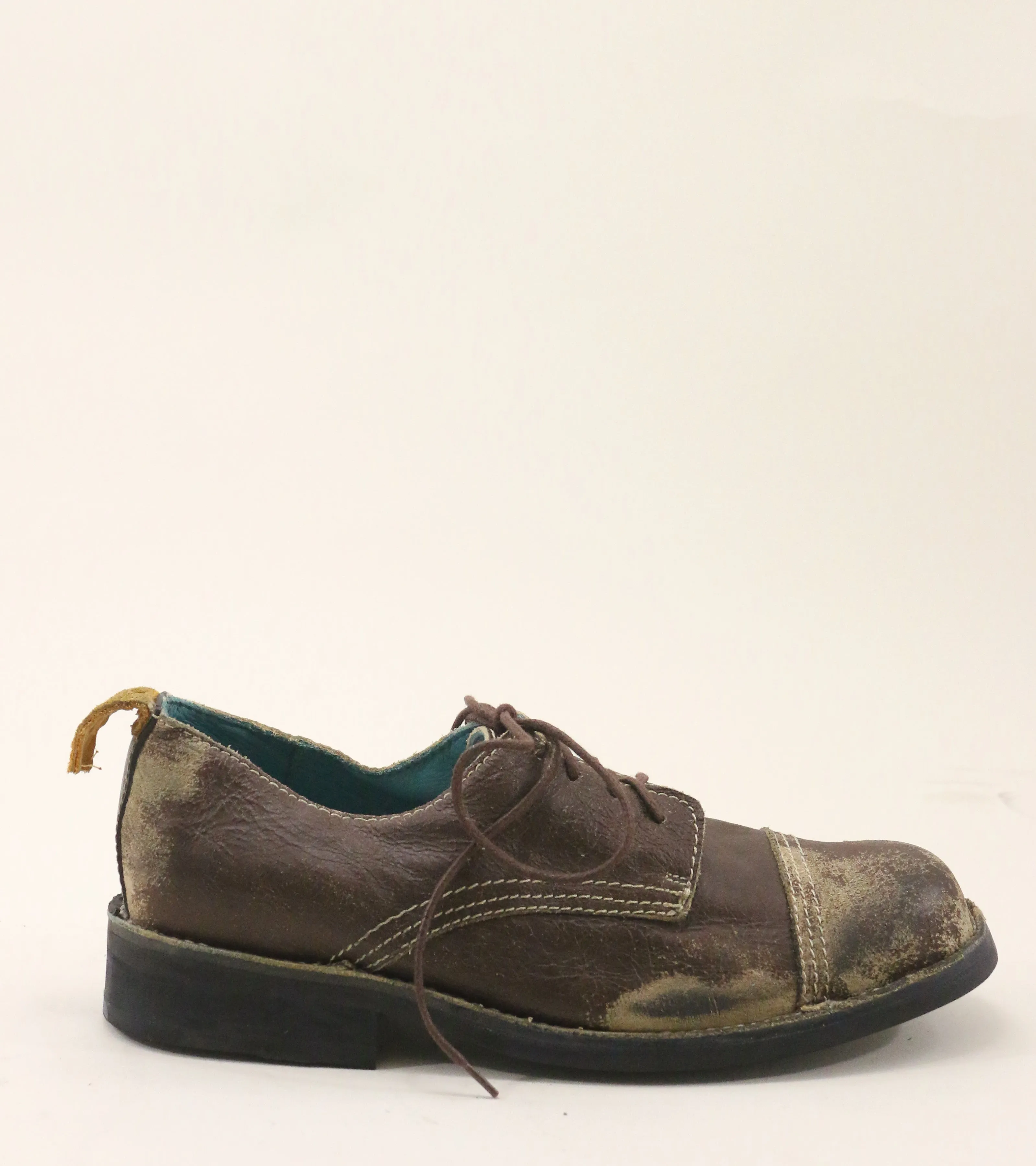 signal toe-cap shoes brown distressed sz 9